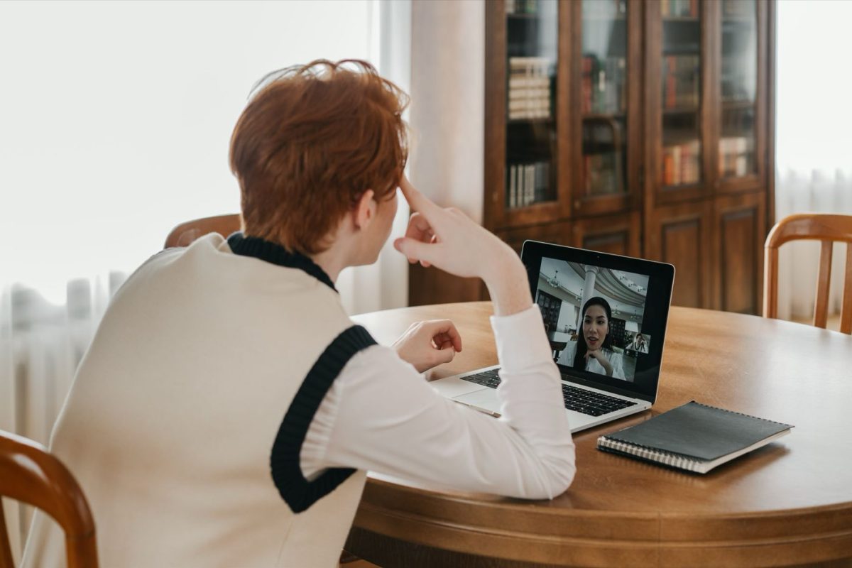 Cours synchrones, asynchrones ou hybrides de soutien scolaire