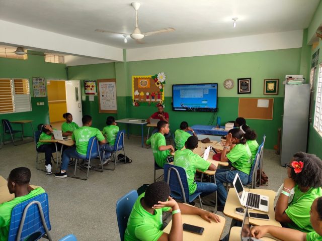 Intégrer la technologie vernaculaire en classe