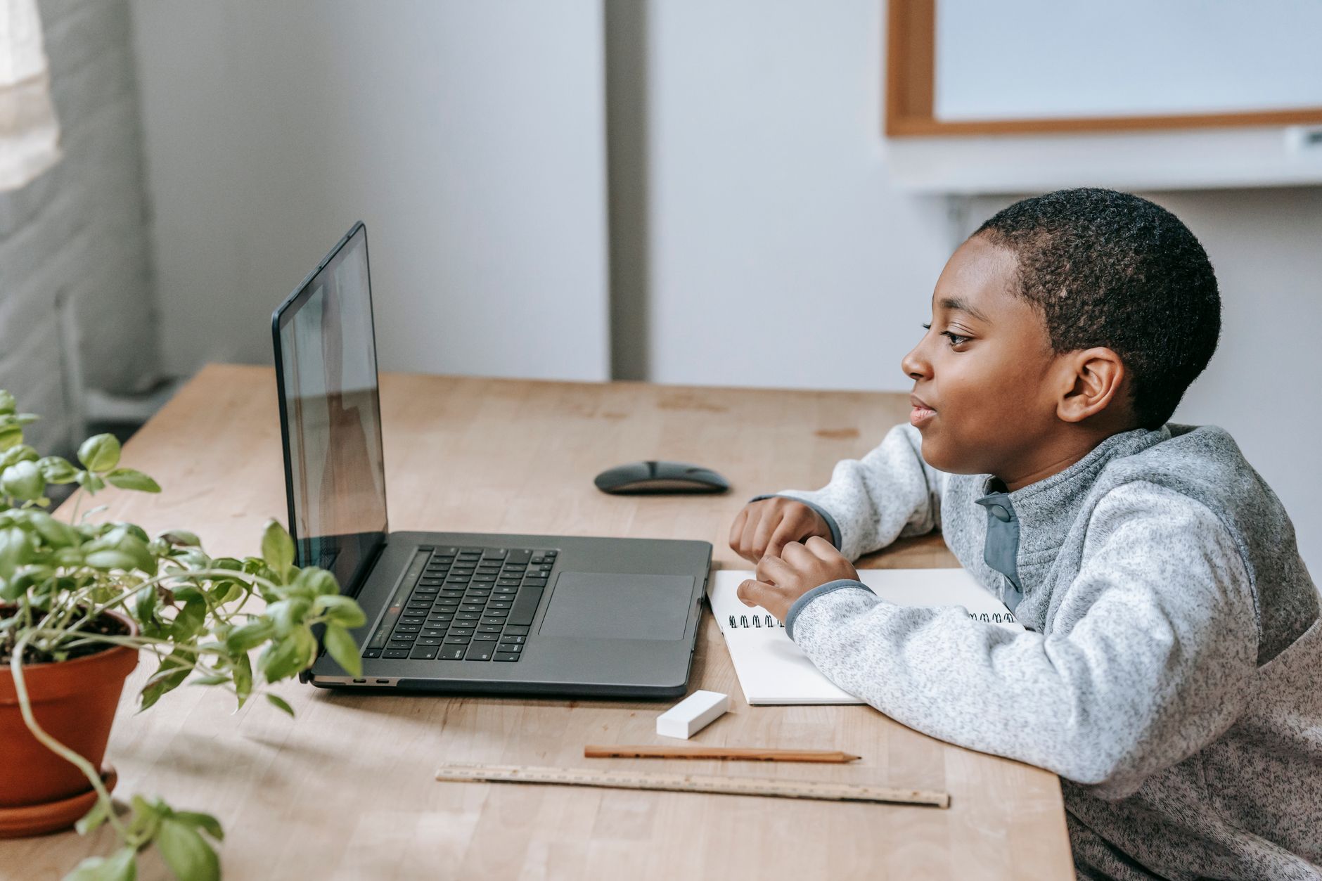 Comparatif plateformes pour webinaires pédagogiques